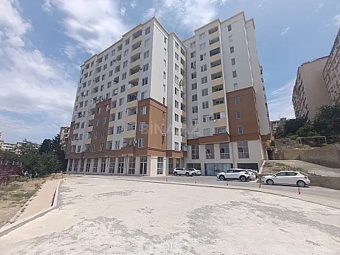 Satılır obyekt 52 m² — Bakı, Əhmədli 52.00 m²