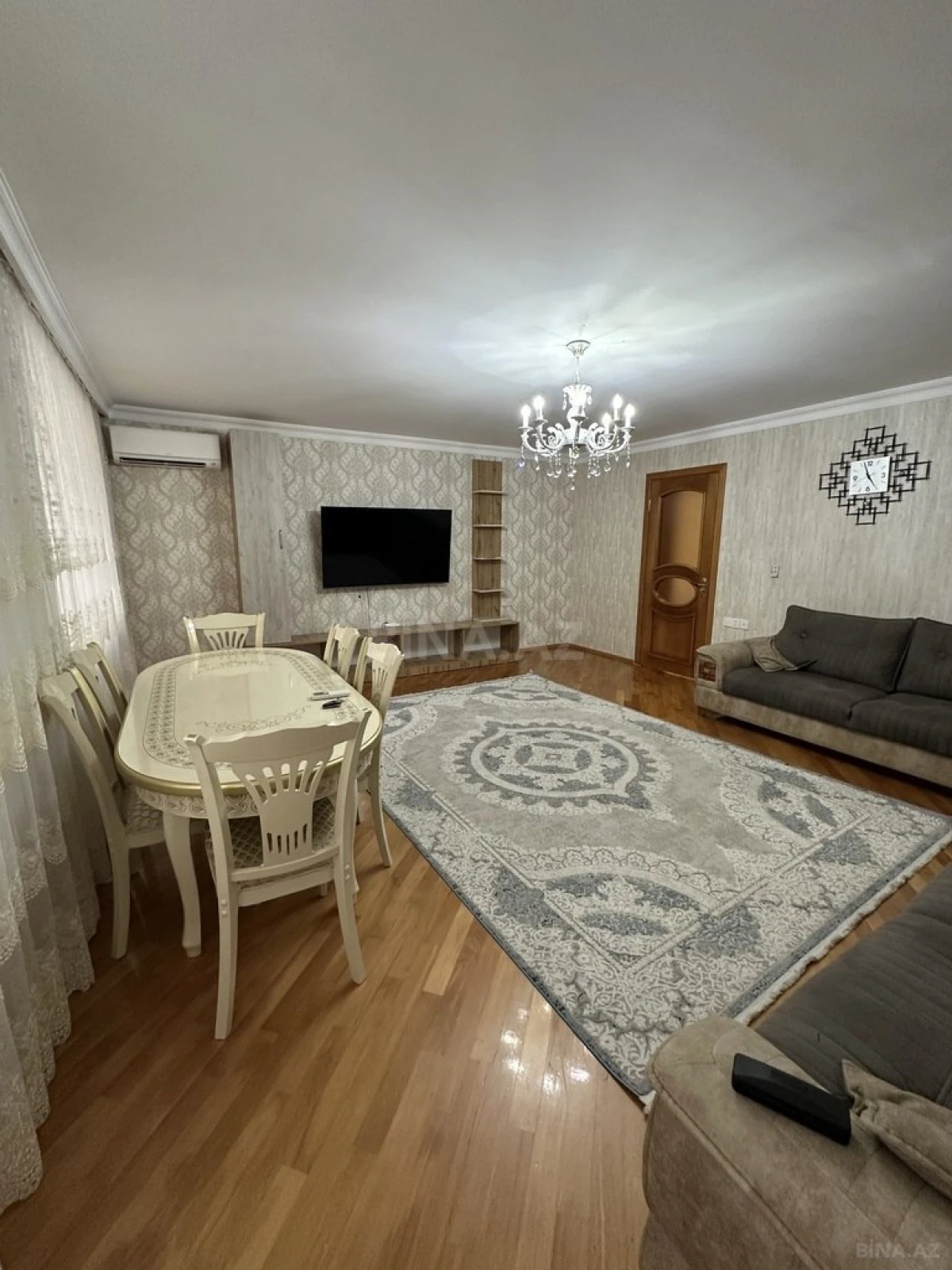 Satılır 3 otaqlı mənzil 90 m²
