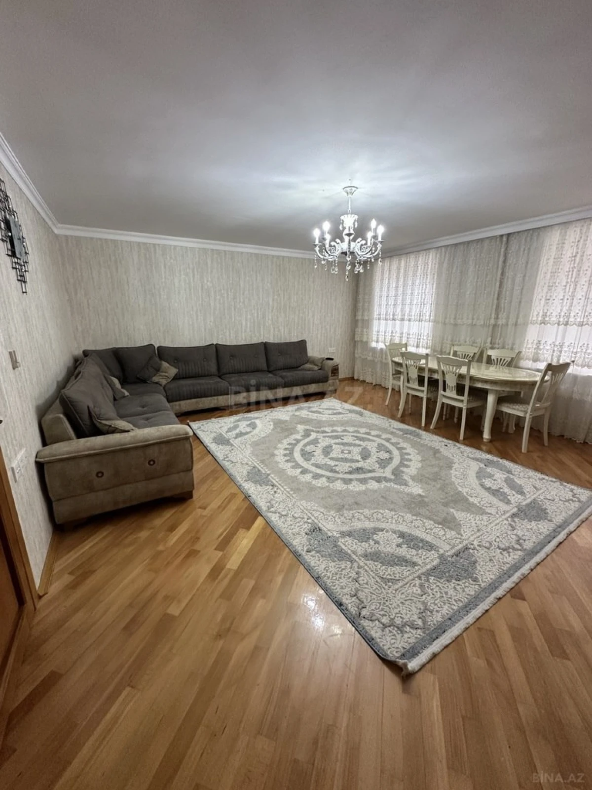 Satılır 3 otaqlı mənzil 90 m²