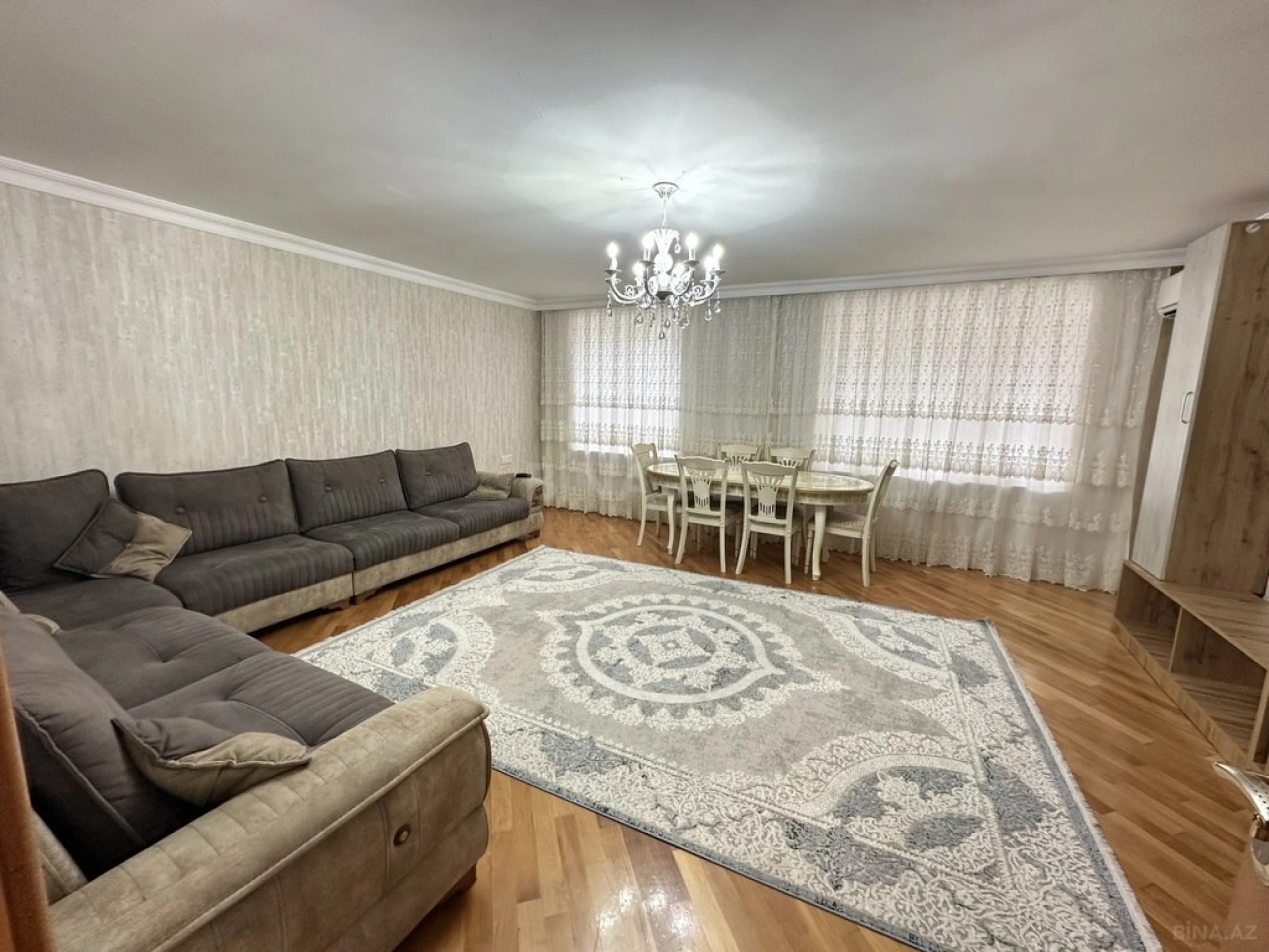 Satılır 3 otaqlı mənzil 90 m²