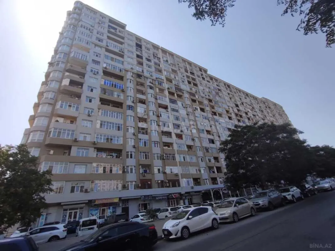 Satılır 2 otaqlı mənzil 125 m²