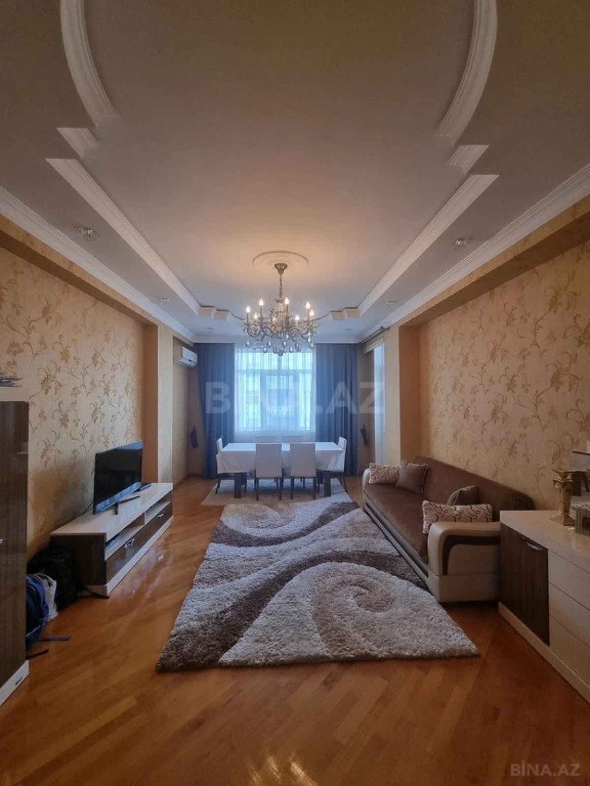 Satılır 2 otaqlı mənzil 125 m²