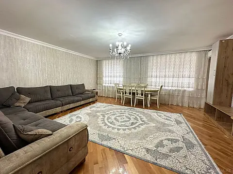 Satılır obyekt 90 m²