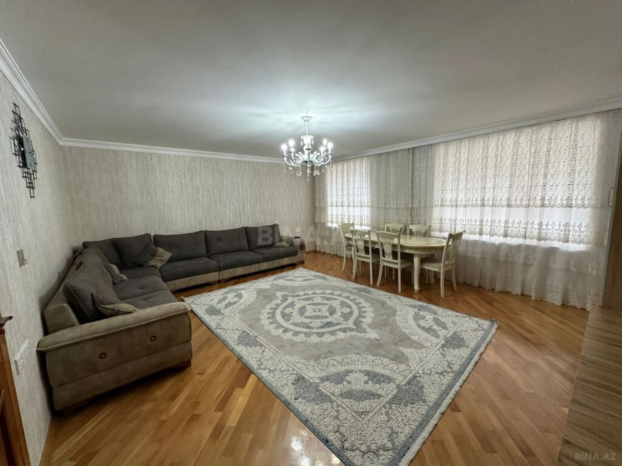 Satılır obyekt 90 m²