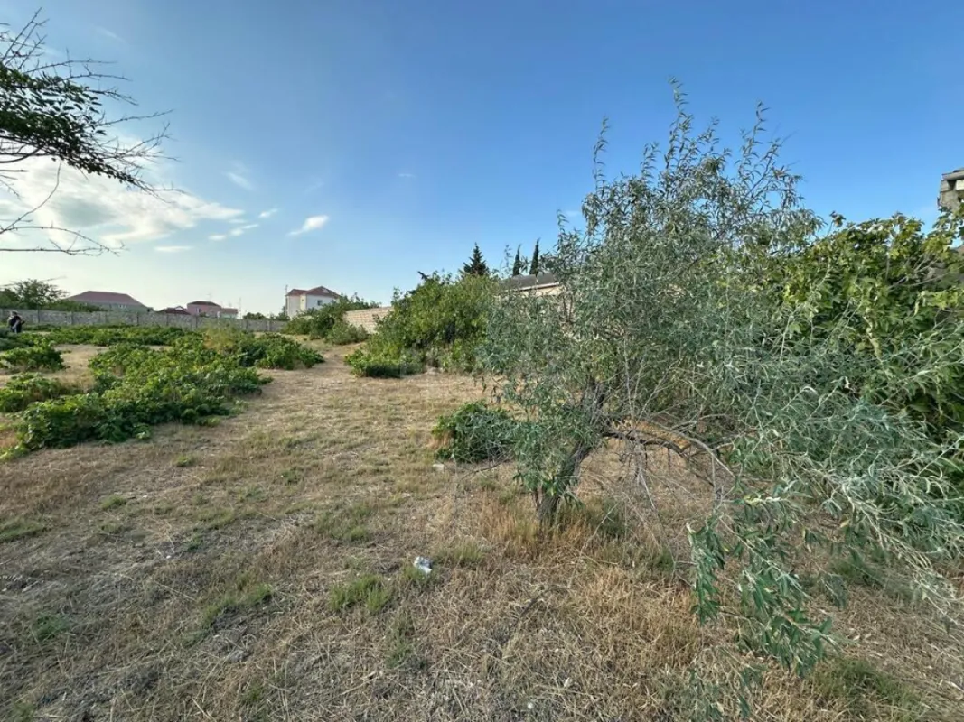 Satılır torpaq sahəsi 12 m²