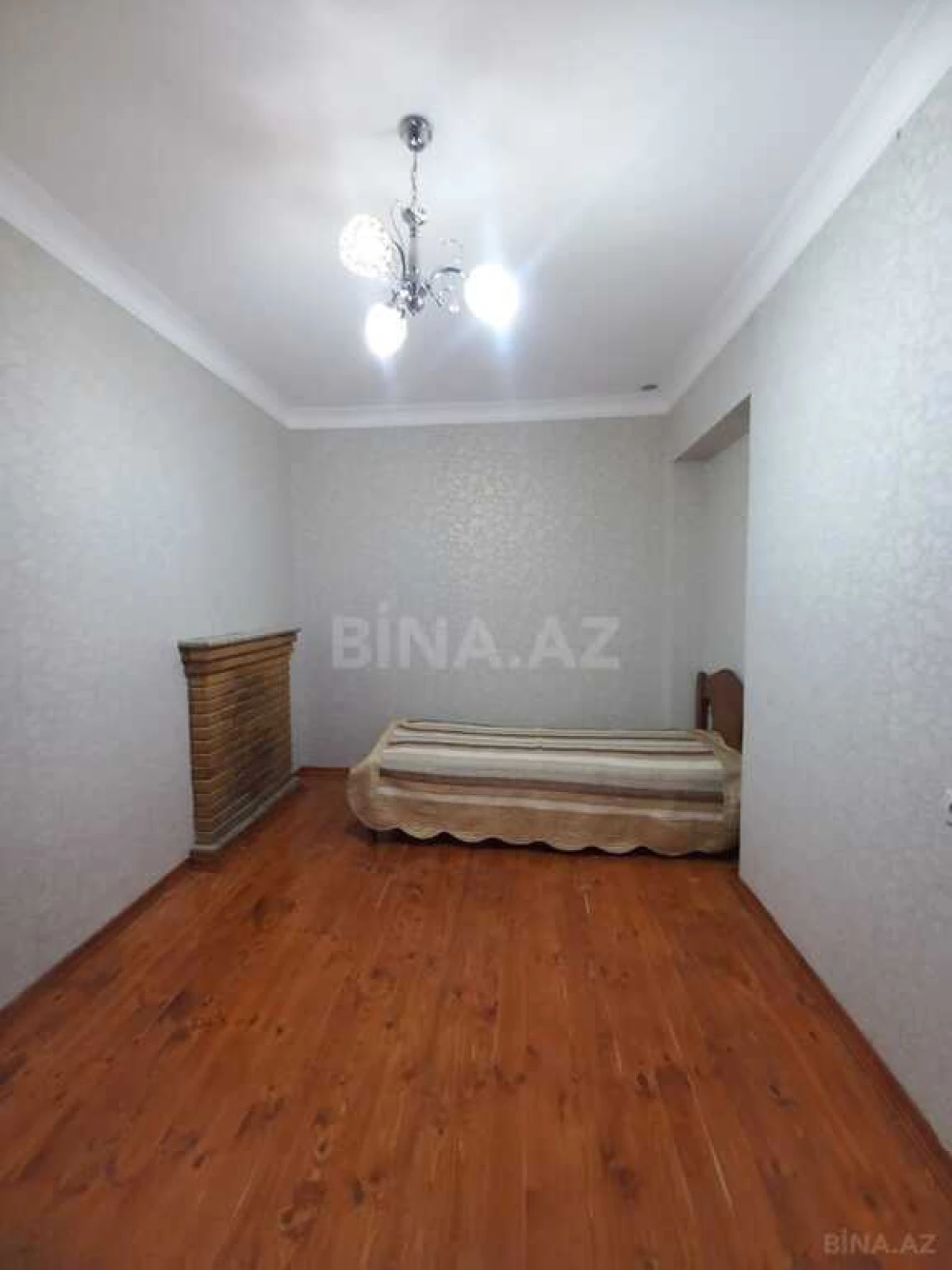 Satılır 5 otaqlı həyət evi 150 m²