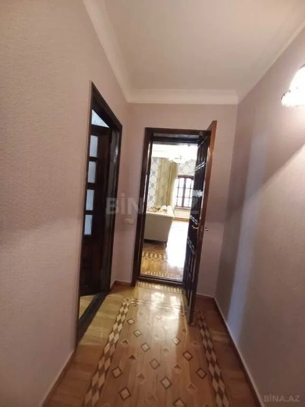 Satılır 5 otaqlı həyət evi 150 m²
