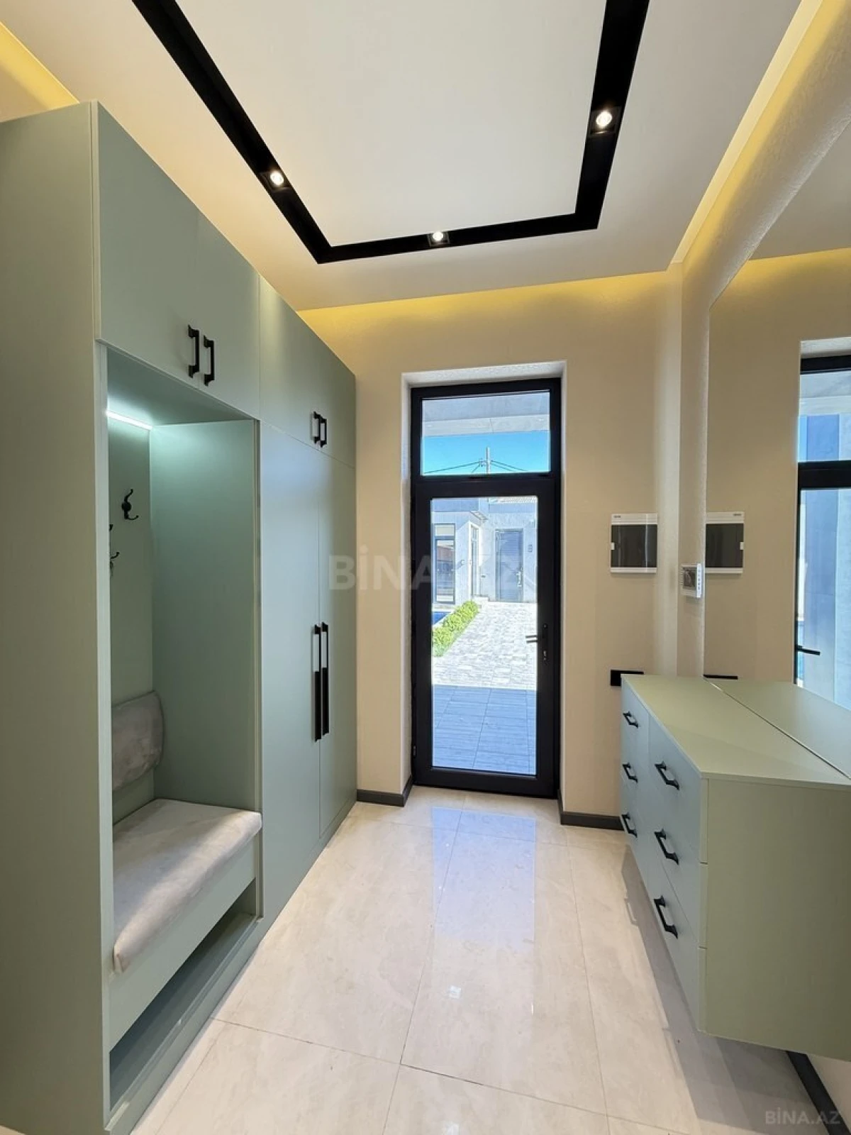 Satılır 4 otaqlı həyət evi 160 m²