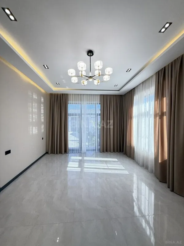 Satılır 4 otaqlı həyət evi 160 m²