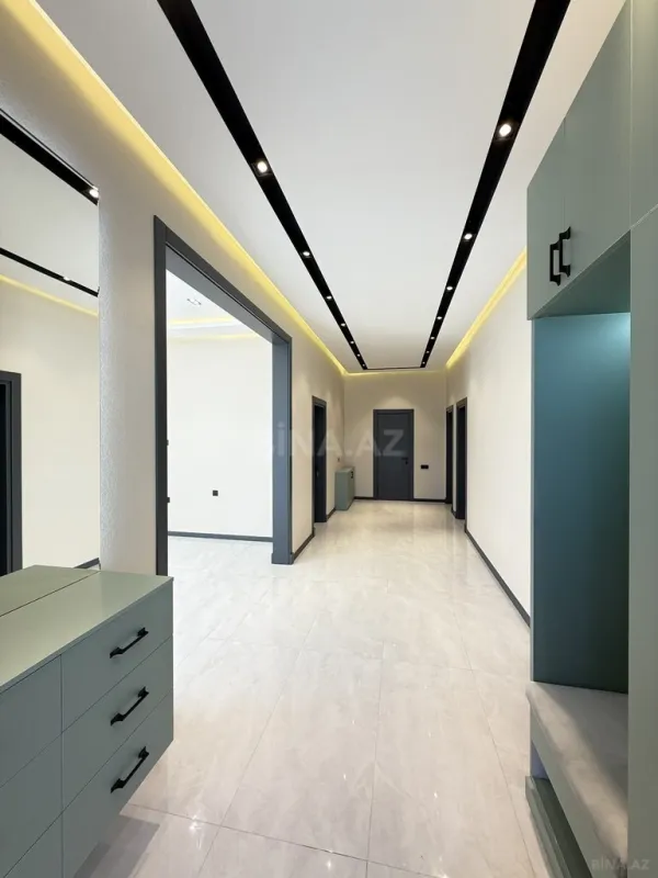 Satılır 4 otaqlı həyət evi 160 m²