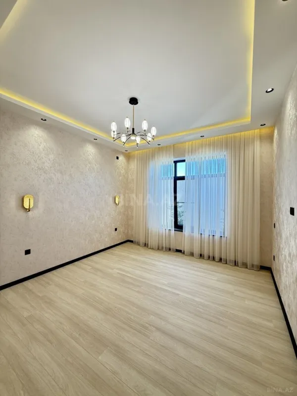 Satılır 4 otaqlı həyət evi 160 m²
