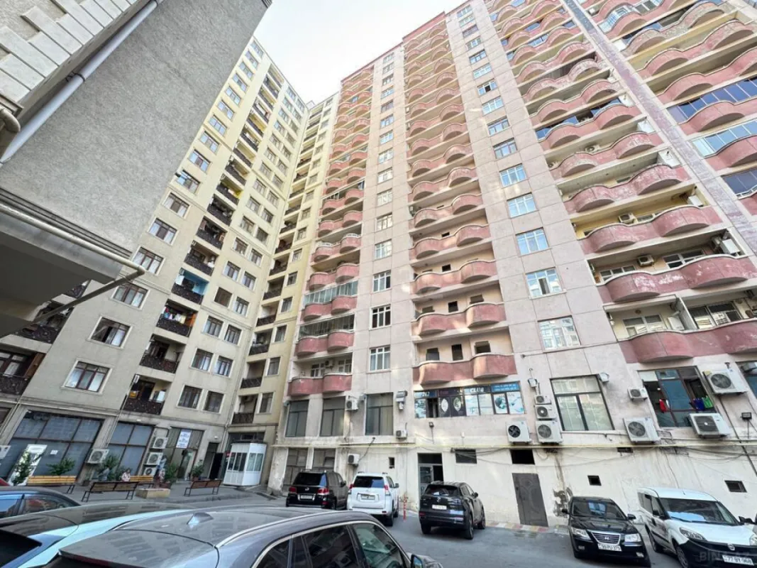 Satılır 3 otaqlı mənzil 100 m²