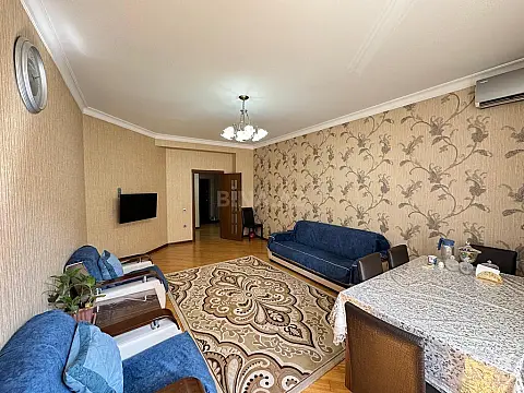 Satılır 3 otaqlı mənzil 100 m²