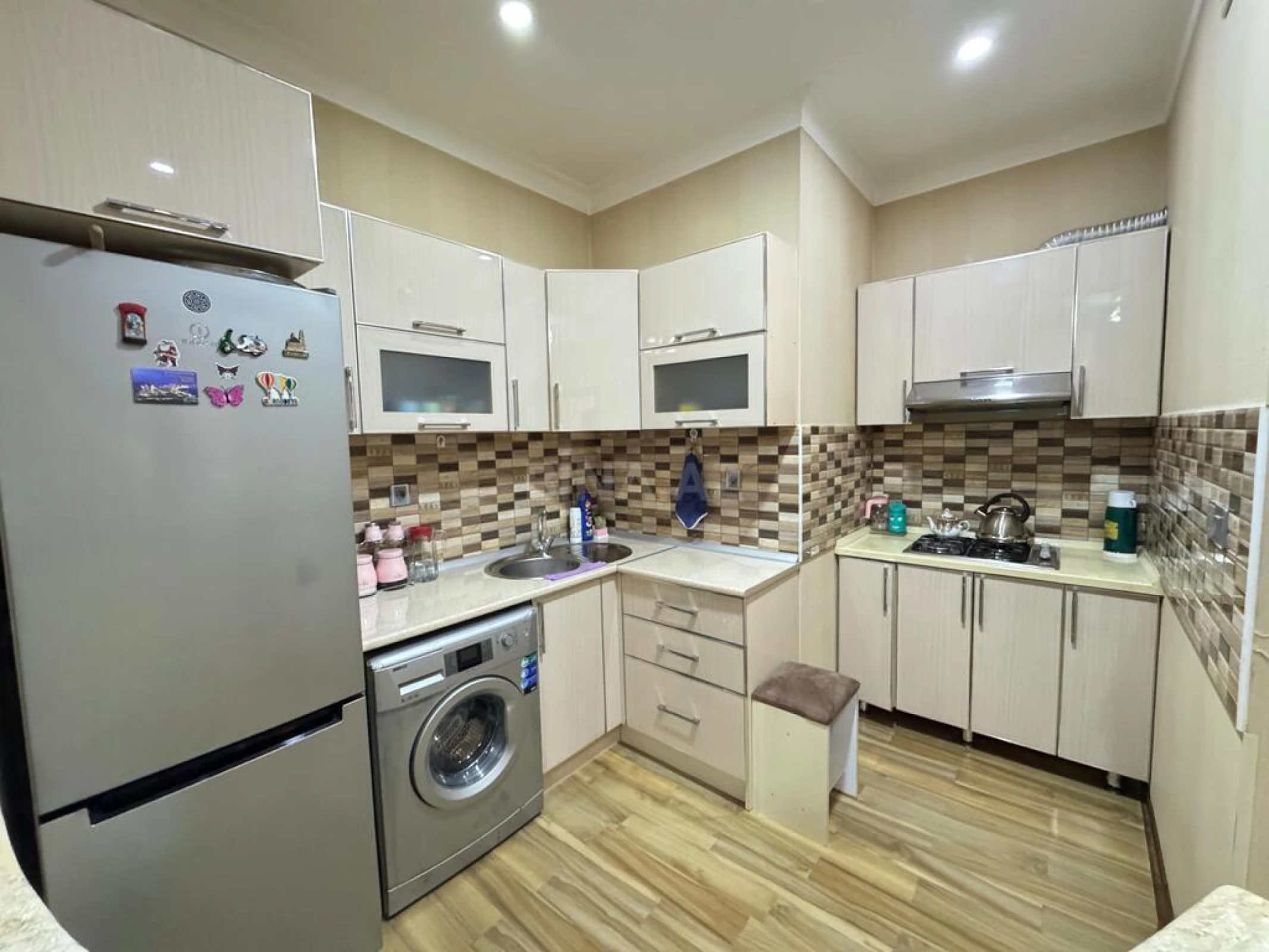 Satılır 3 otaqlı mənzil 100 m²