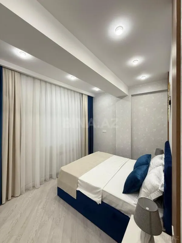 Satılır 3 otaqlı mənzil 83 m²