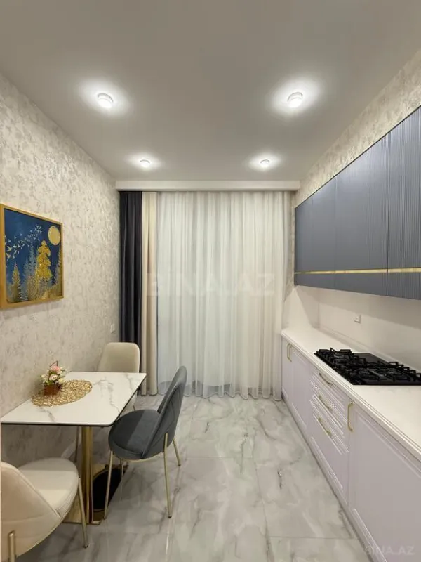 Satılır 3 otaqlı mənzil 83 m²