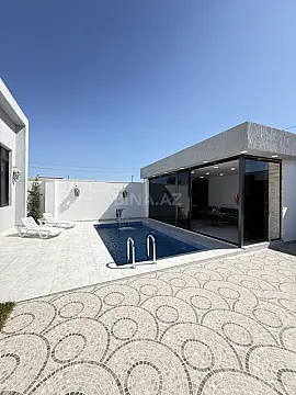 Satılır 4 otaqlı həyət evi 160 m²