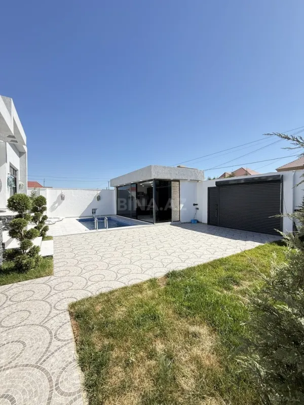 Satılır 4 otaqlı həyət evi 160 m²