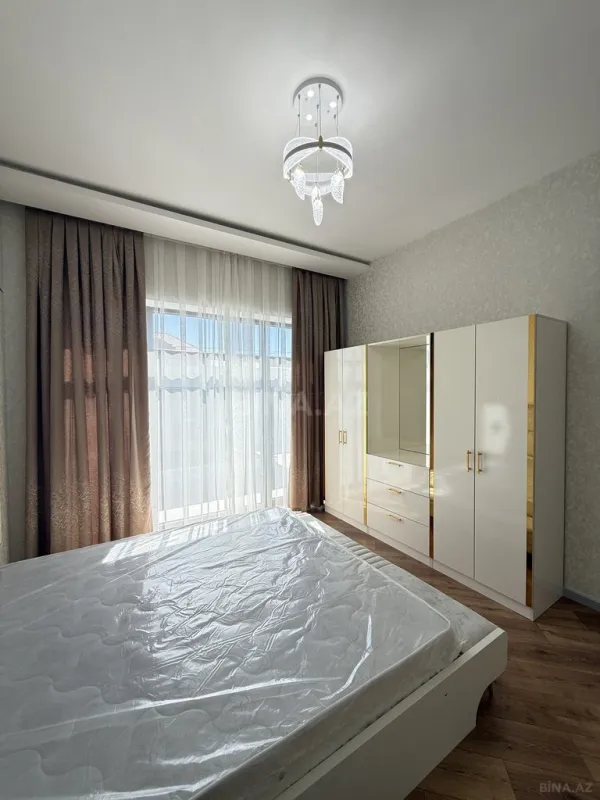 Satılır 4 otaqlı həyət evi 160 m²