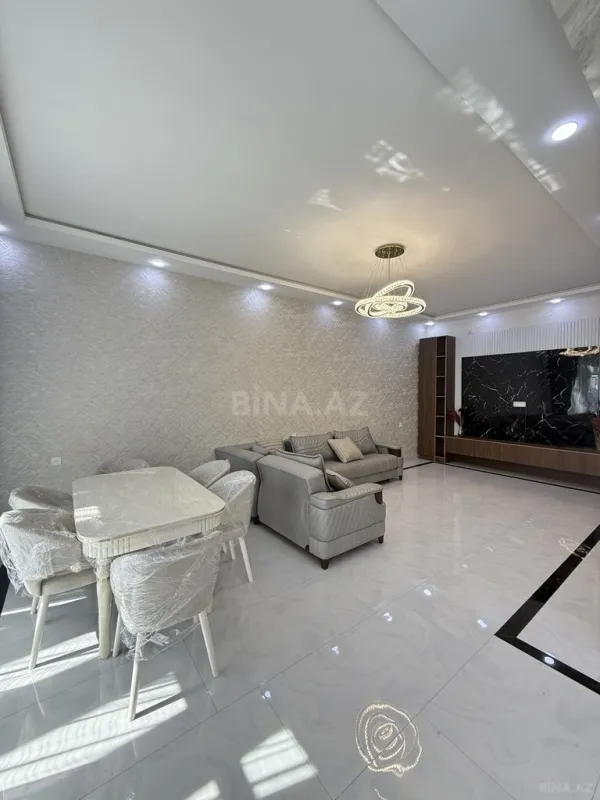 Satılır 4 otaqlı həyət evi 160 m²