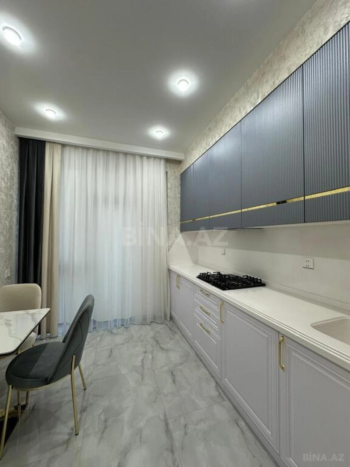 Satılır 3 otaqlı mənzil 82 m²