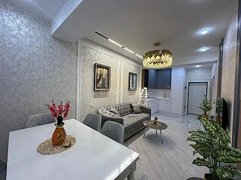 Satılır 2 otaqlı mənzil 55 m²