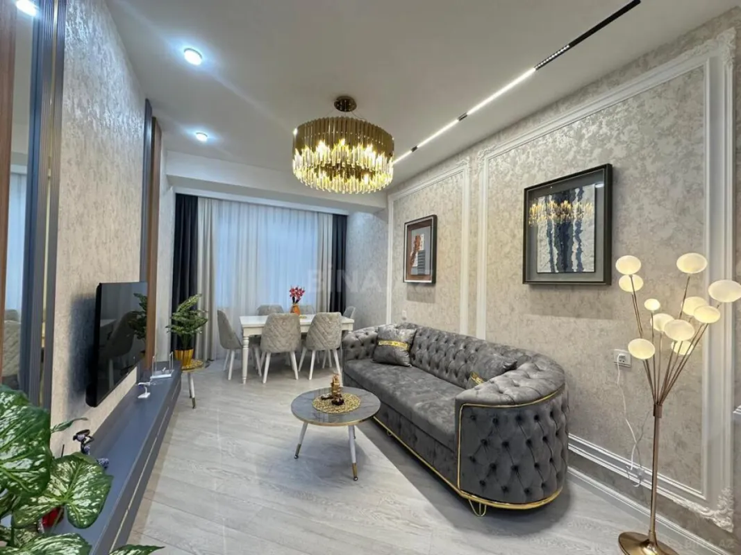 Satılır 2 otaqlı mənzil 55 m²