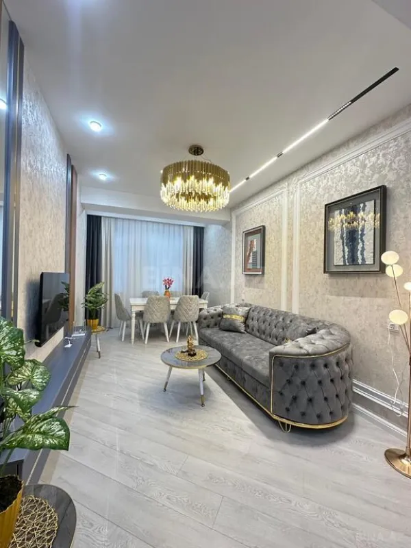 Satılır 2 otaqlı mənzil 55 m²