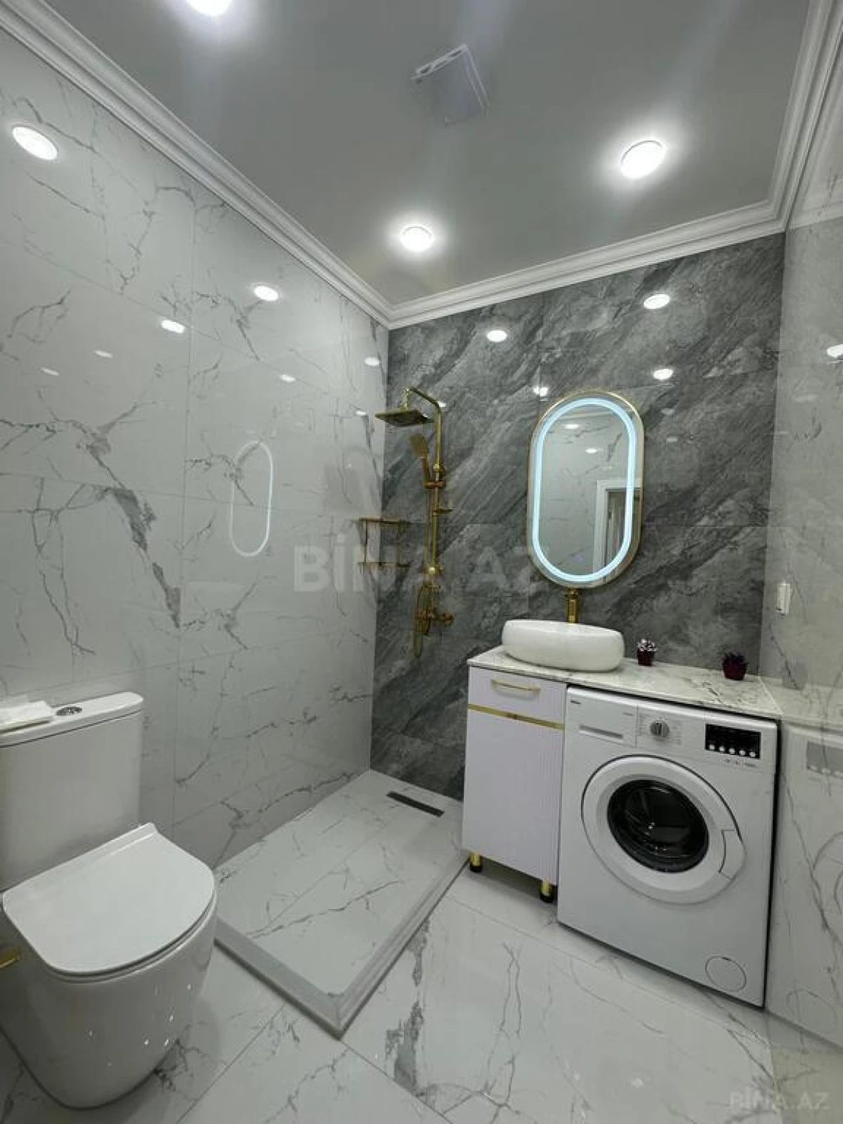 Satılır 2 otaqlı mənzil 55 m²