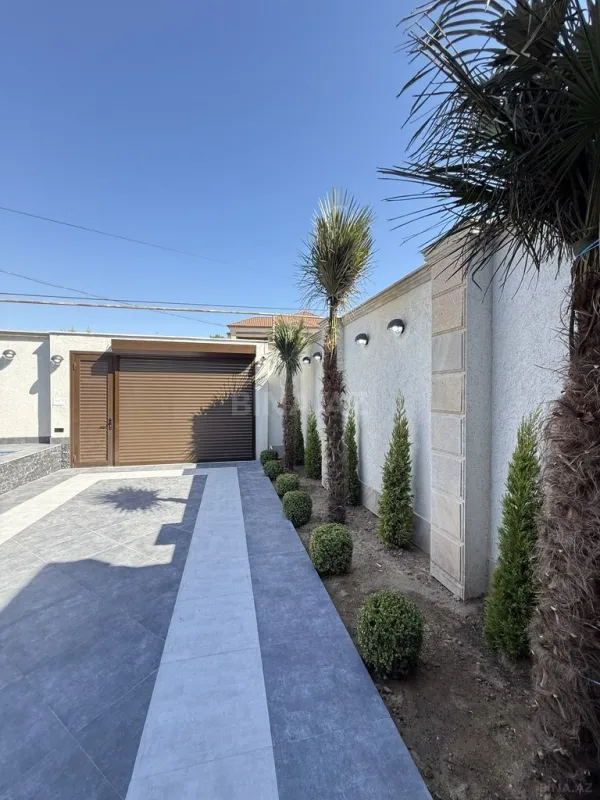 Satılır 4 otaqlı həyət evi 135 m²