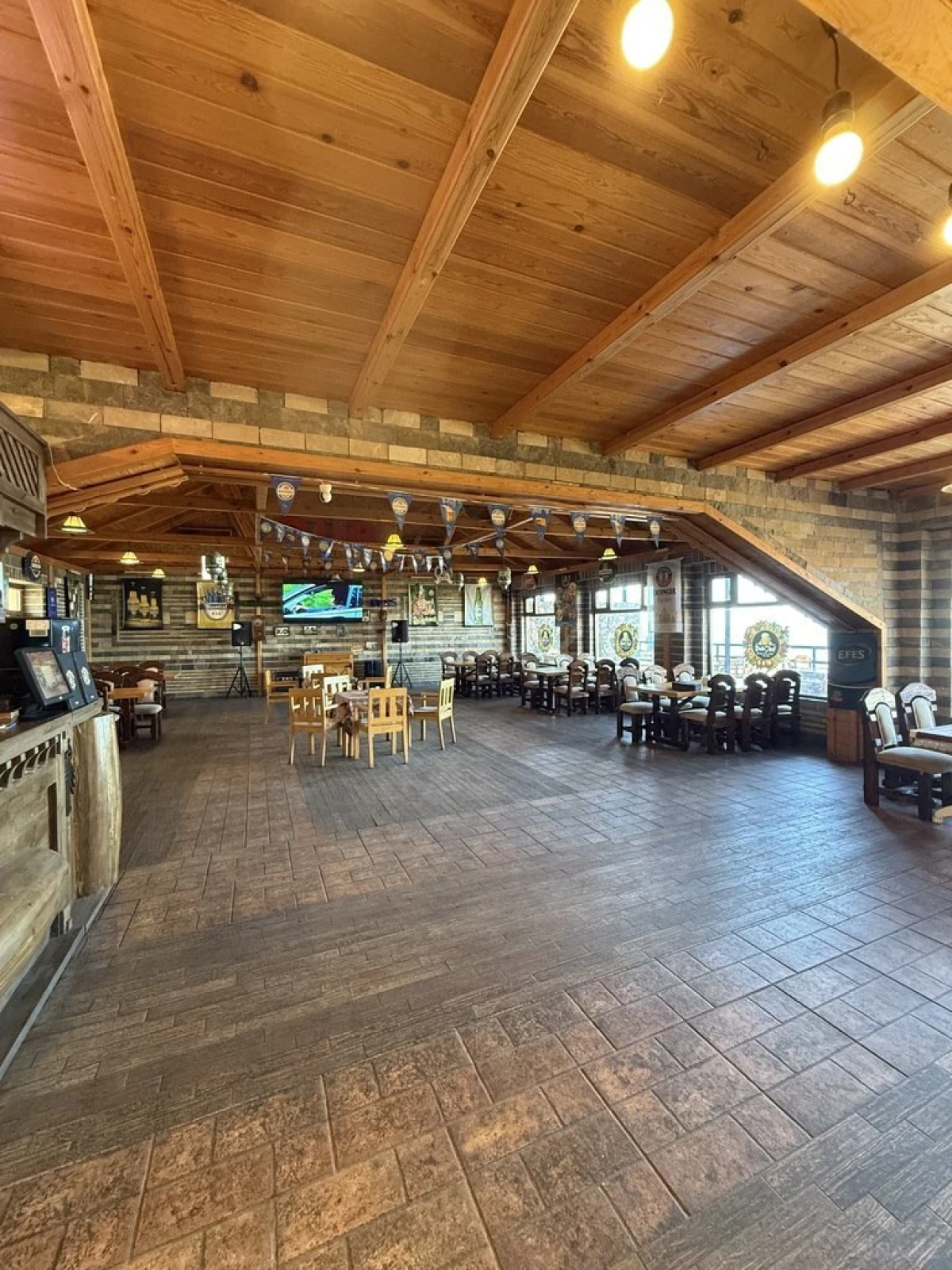 Satılır obyekt 1200 m²