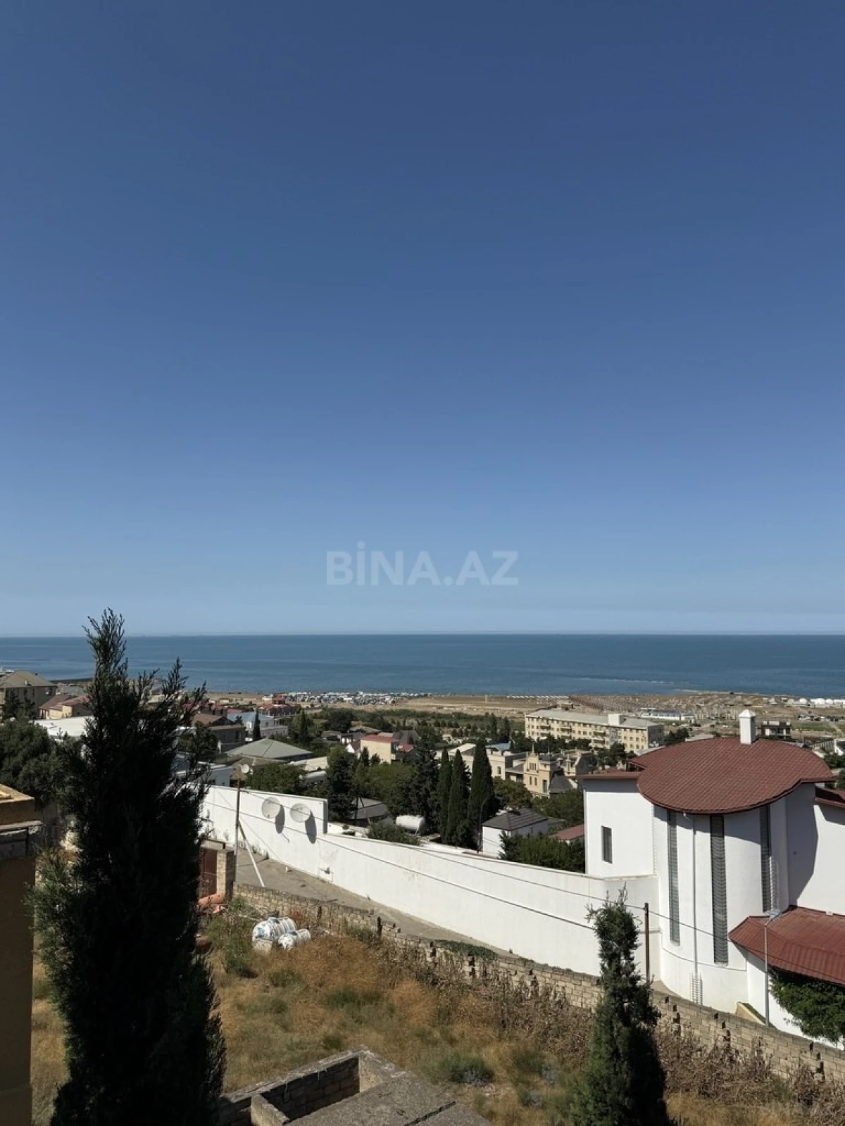 Satılır obyekt 1200 m²