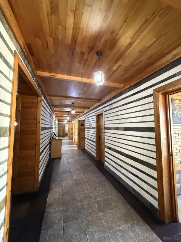 Satılır obyekt 1200 m²