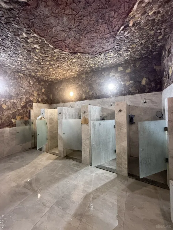 Satılır obyekt 1200 m²