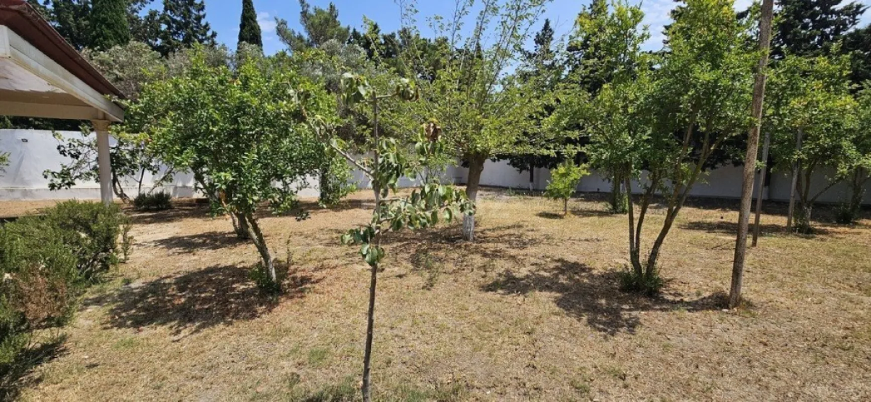 Satılır 7 otaqlı həyət evi 390 m²