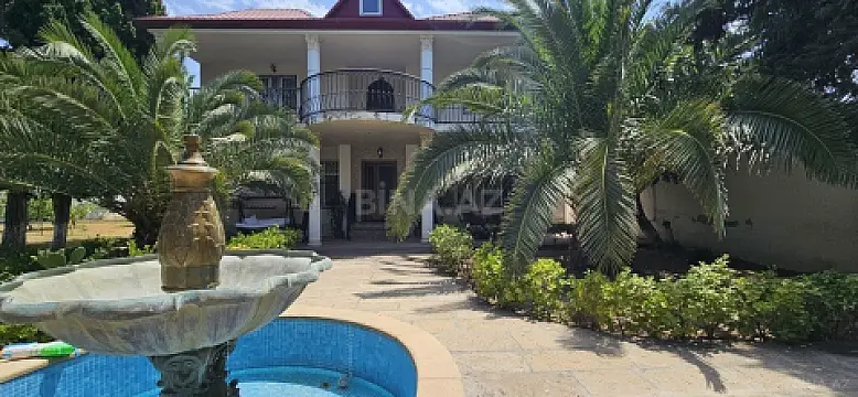 Satılır 7 otaqlı həyət evi 390 m² — Bakı, Mərdəkan 7 otaq 390.00 m²