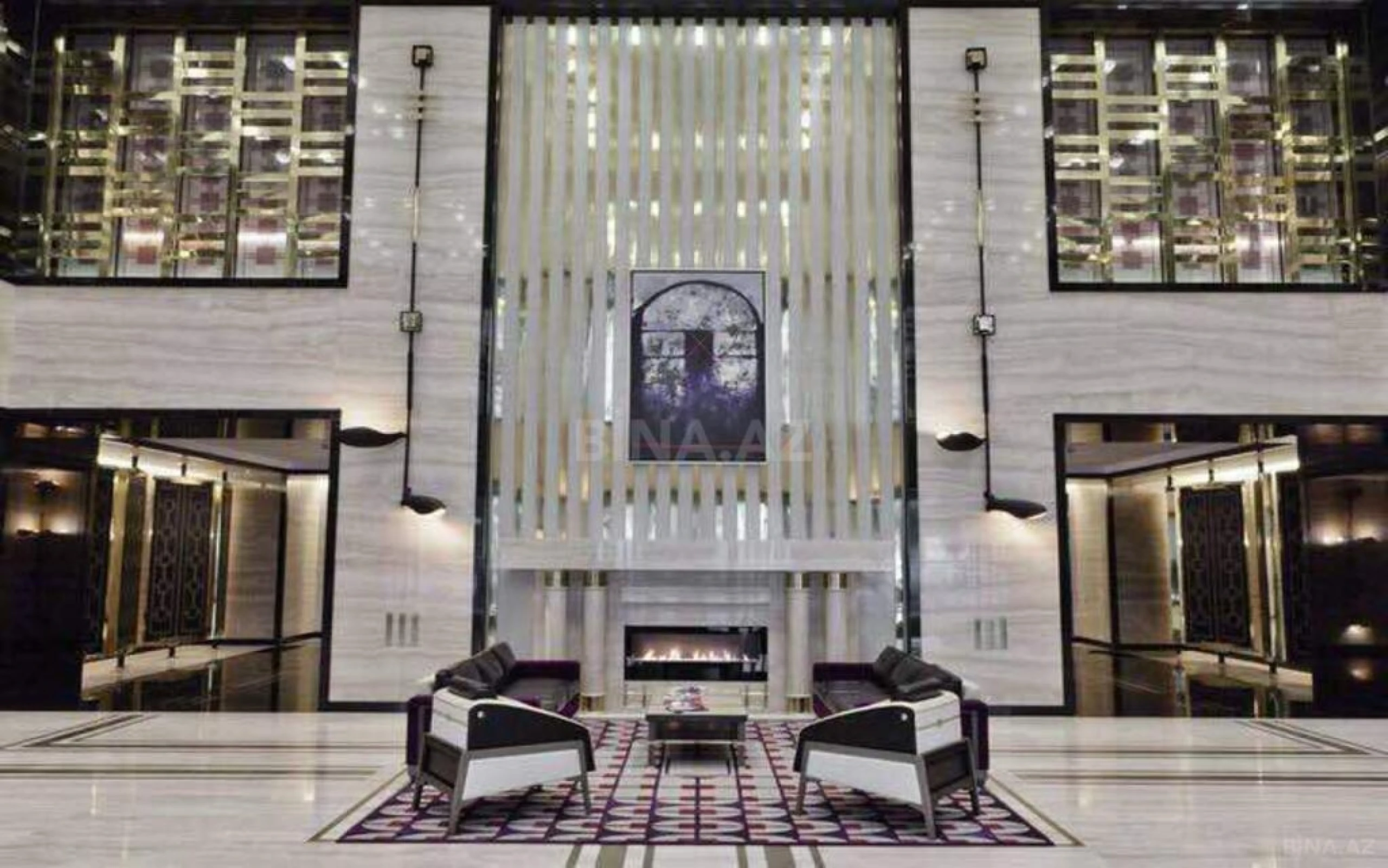 Satılır 5 otaqlı mənzil 315 m²