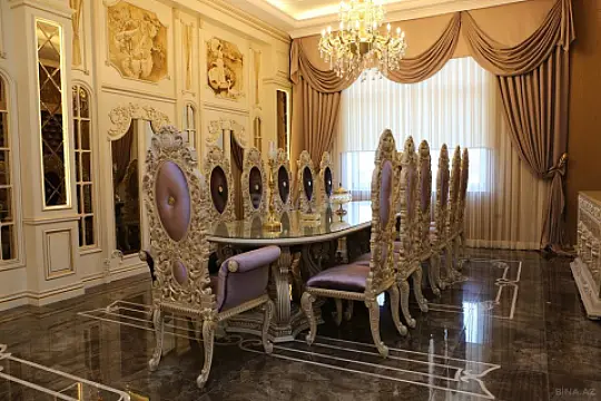 Satılır 5 otaqlı mənzil 315 m²