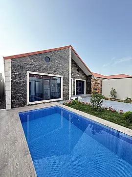 Satılır 4 otaqlı həyət evi 160 m²