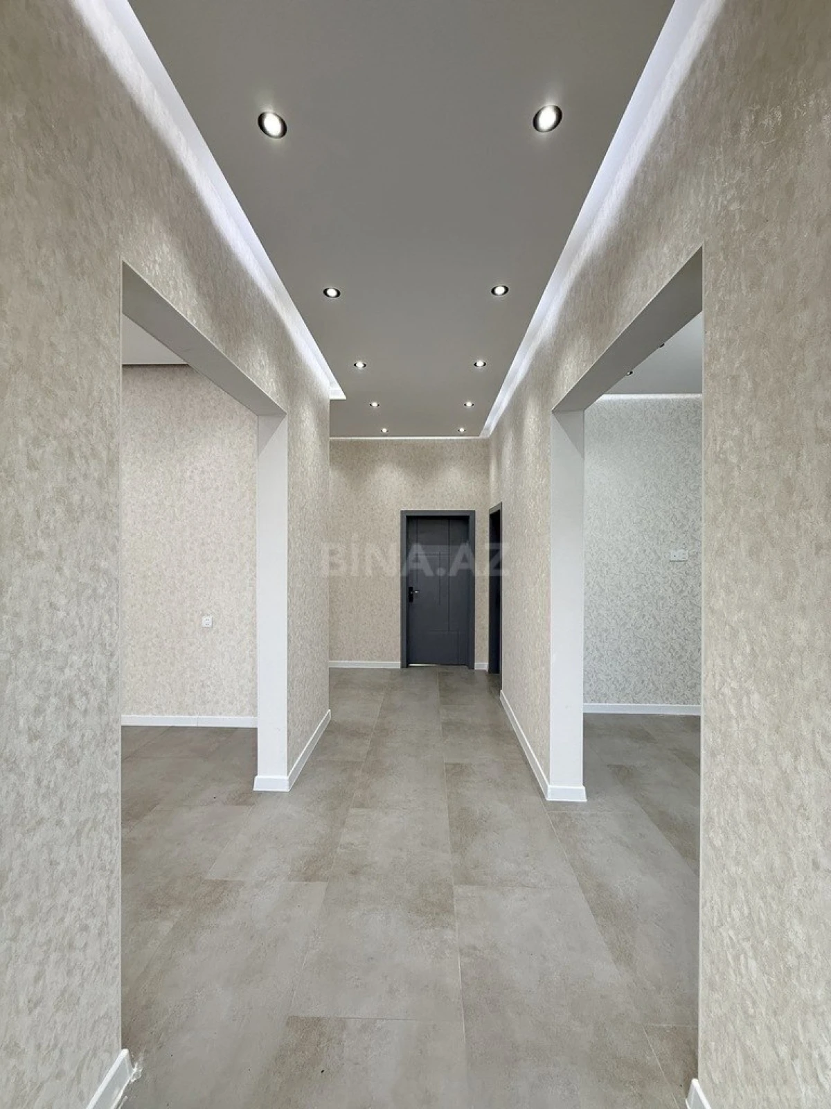 Satılır 4 otaqlı həyət evi 160 m²