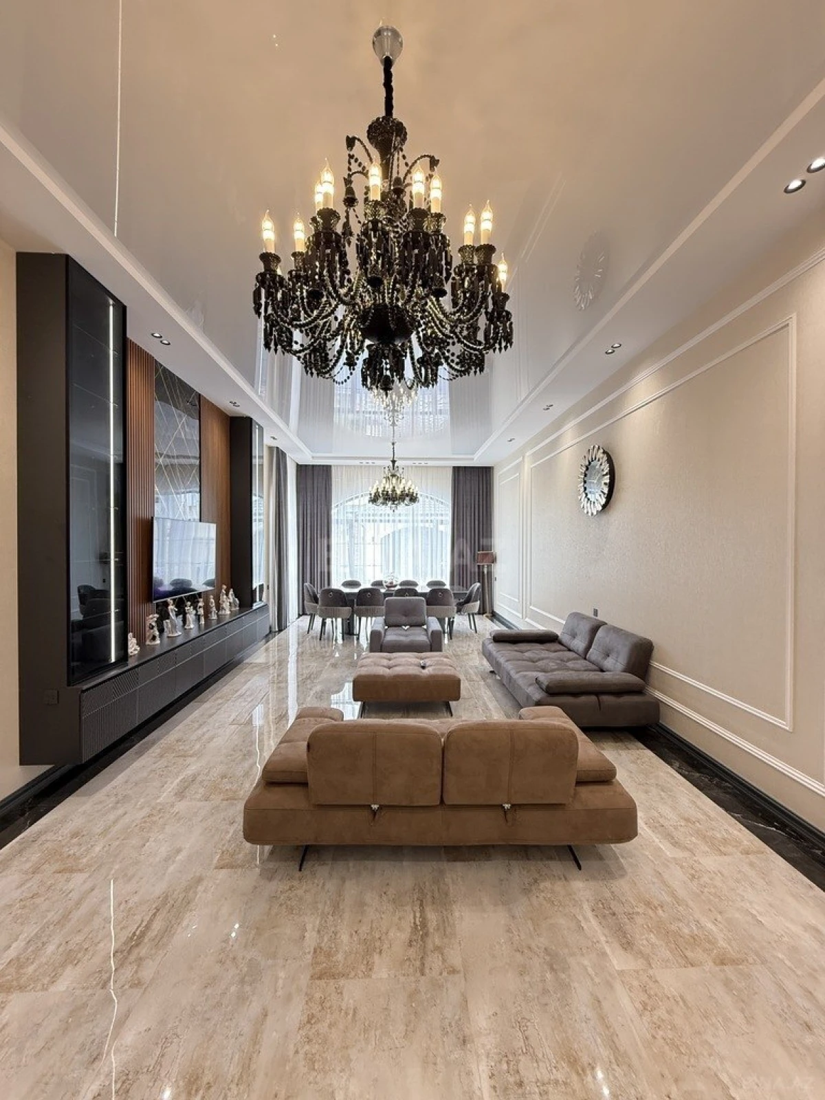 Satılır 5 otaqlı həyət evi 400 m²