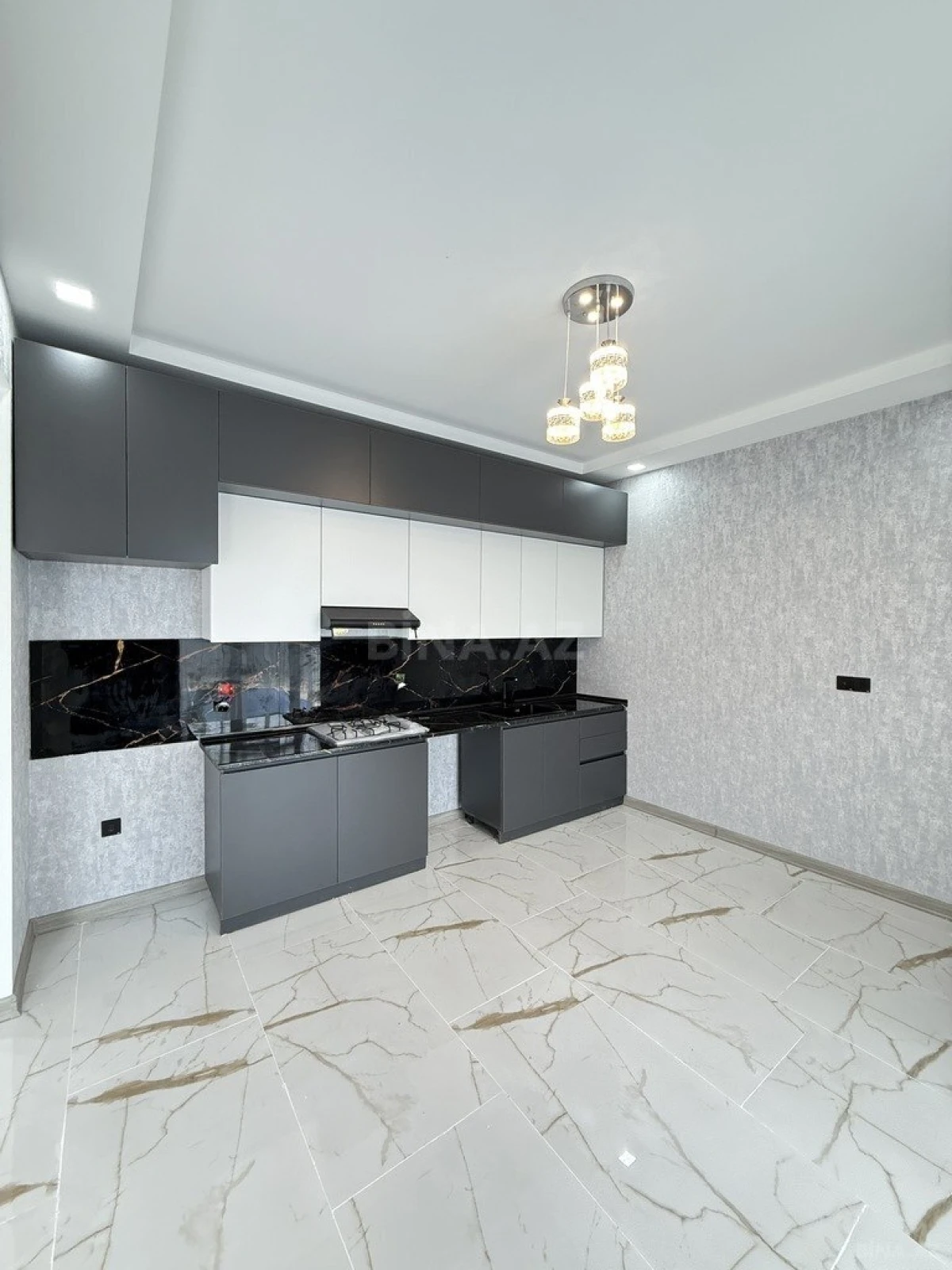 Satılır 4 otaqlı həyət evi 135 m²