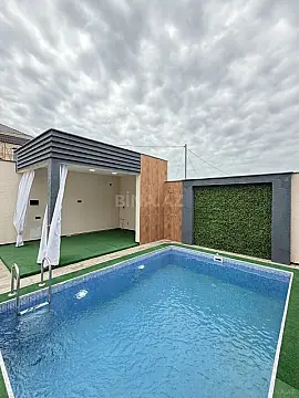 Satılır 4 otaqlı həyət evi 150 m²