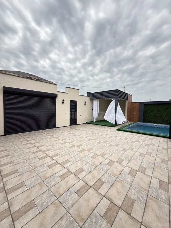 Satılır 4 otaqlı həyət evi 150 m²