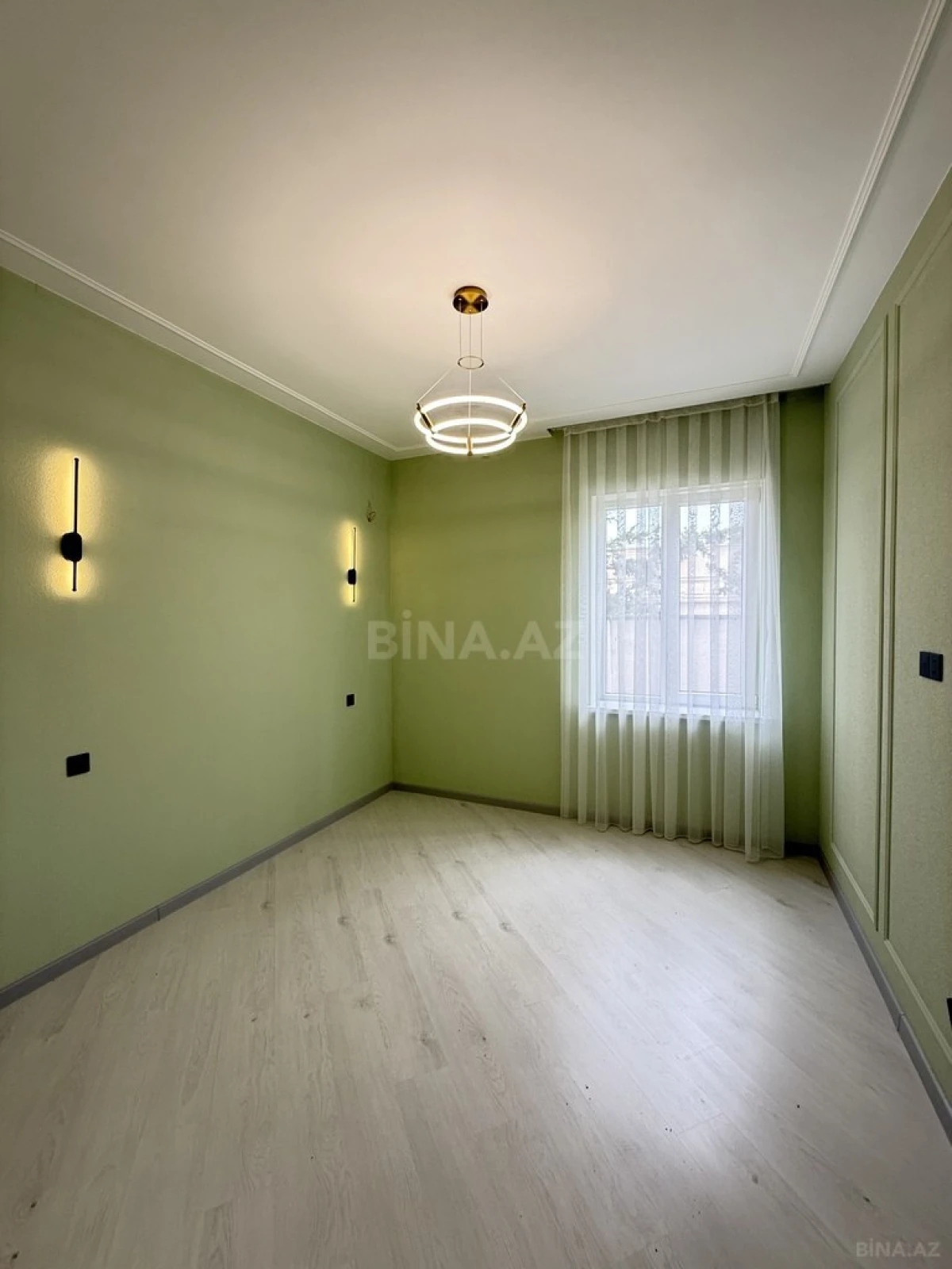 Satılır 4 otaqlı həyət evi 150 m²