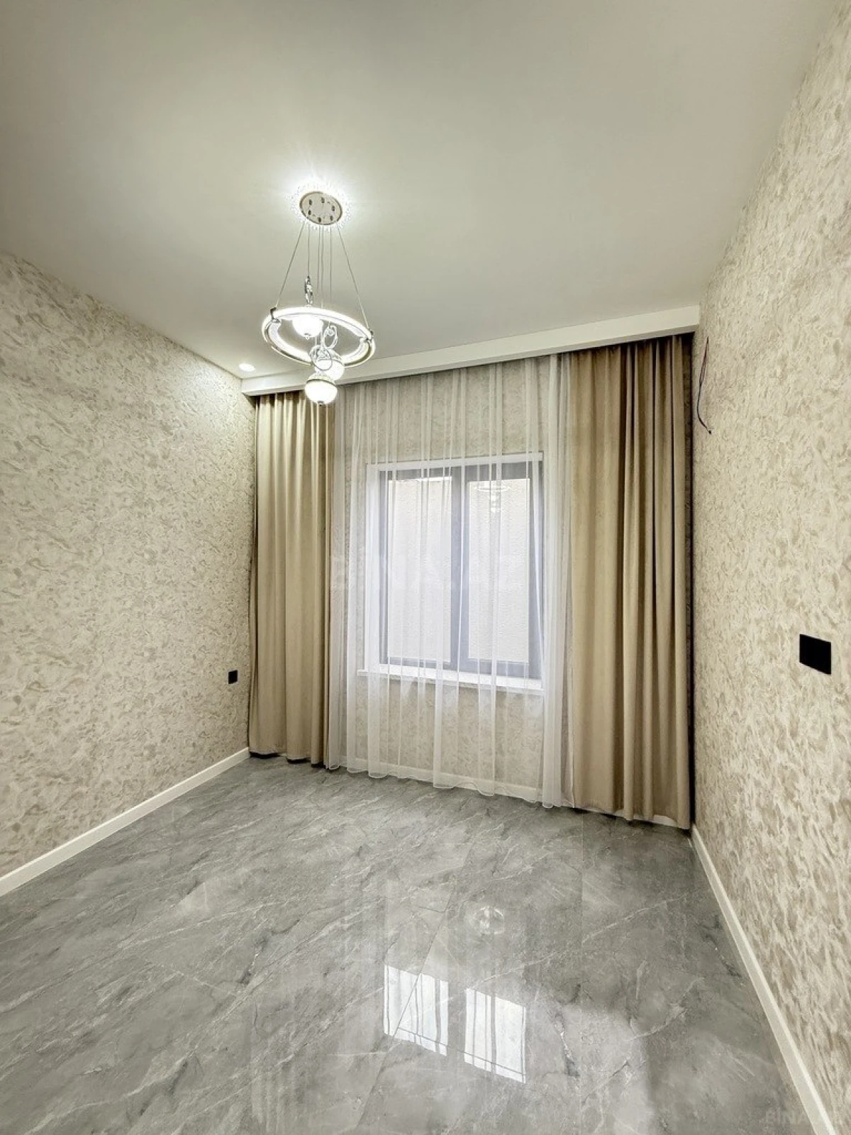 Satılır 4 otaqlı həyət evi 140 m²