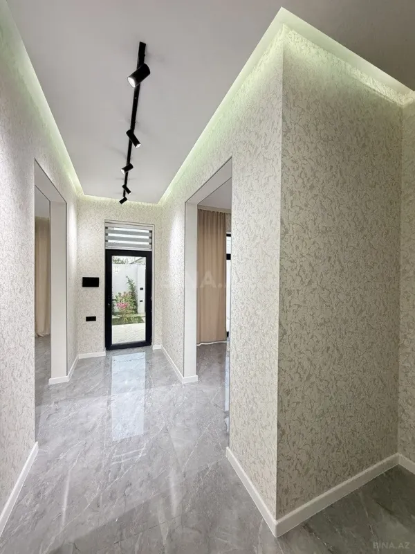 Satılır 4 otaqlı həyət evi 140 m²