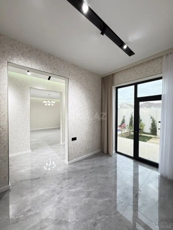 Satılır 4 otaqlı həyət evi 140 m²