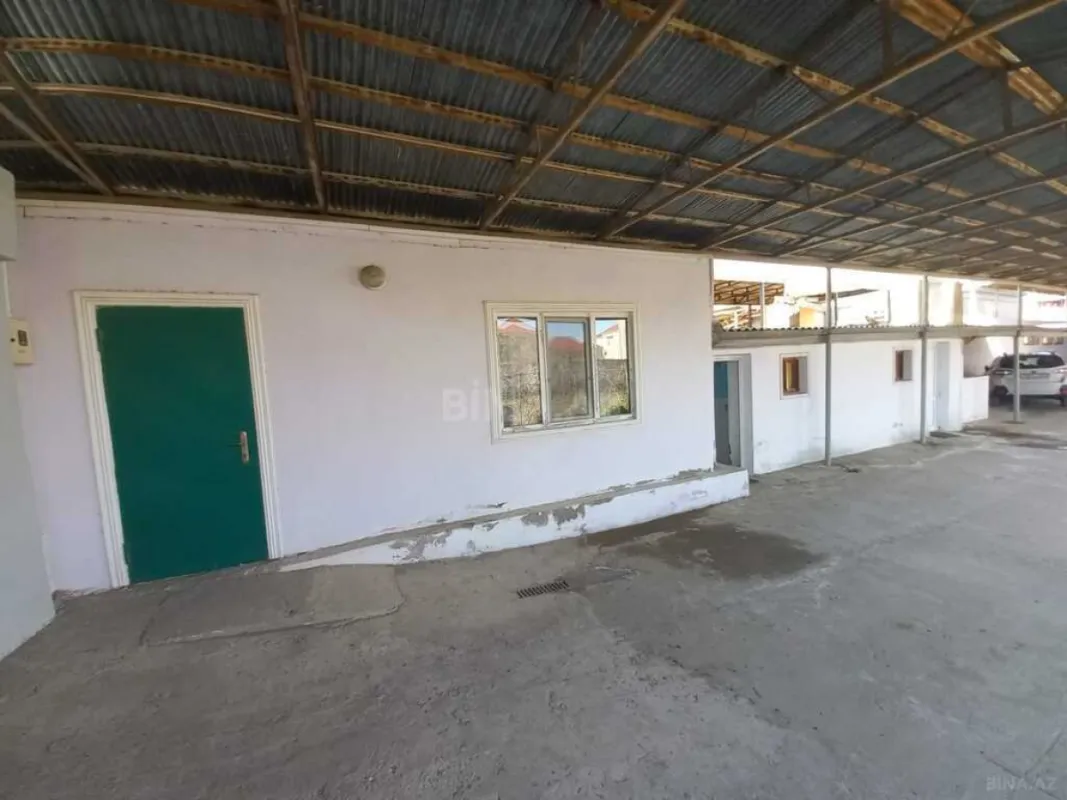 Satılır 5 otaqlı həyət evi 220 m²