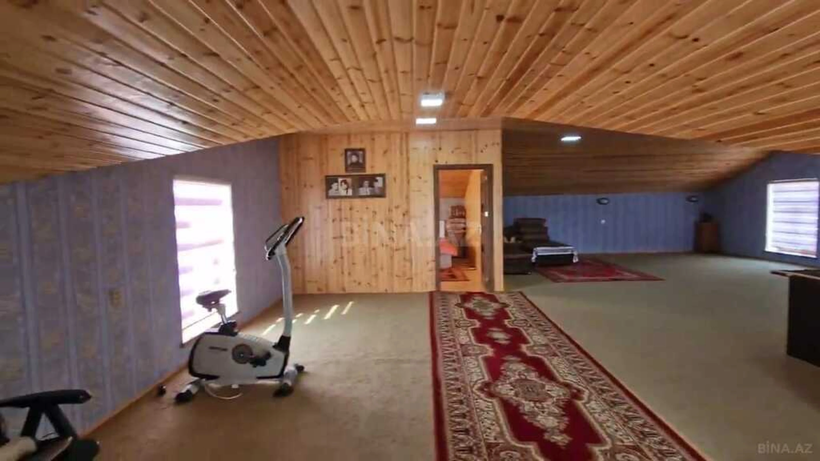 Satılır 5 otaqlı həyət evi 220 m²